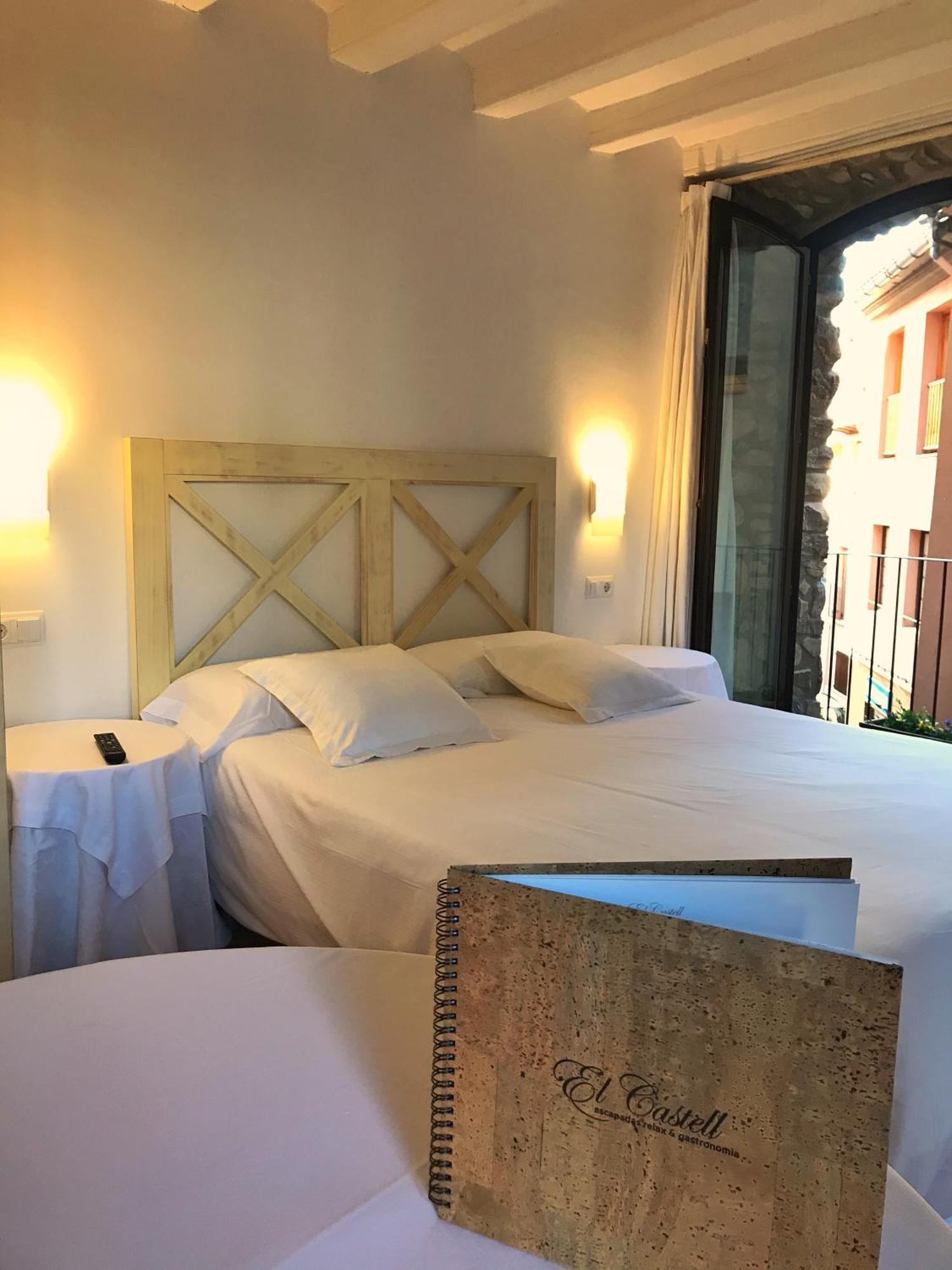Villa El Castell De La Pobla De Lillet (Adults Only) Exterior foto